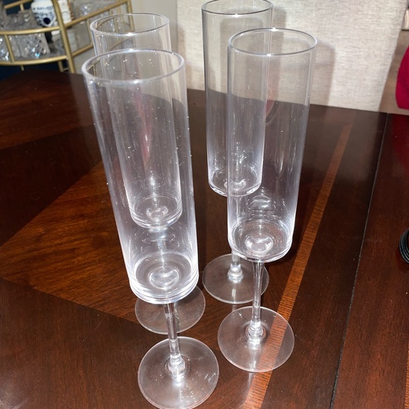 ELIXIR GLASSWARE Champagne Flutes, Edge Champagne Glass Set of 4 - Picture 2 of 2